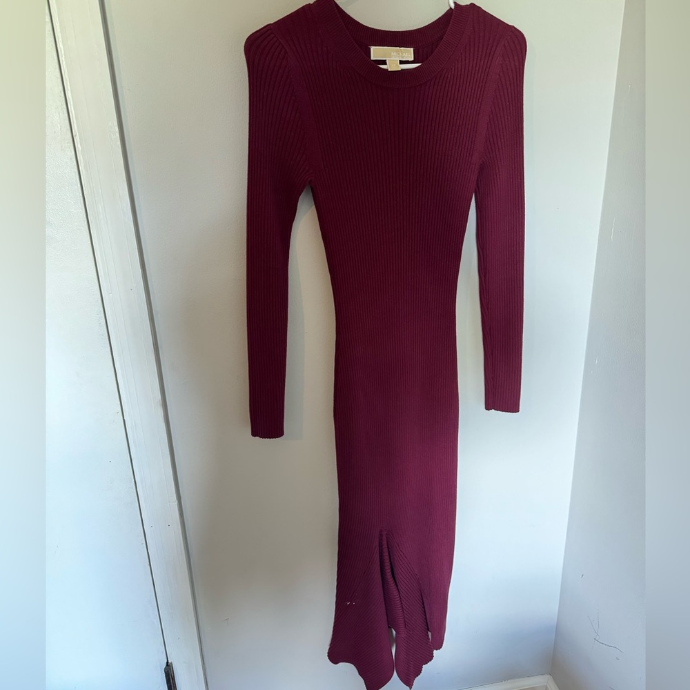 Long burgundy Michael Kors dress XS